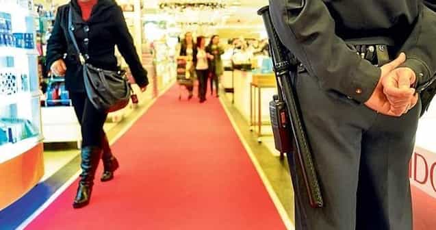 ¿Se debe contratar vigilancia en tiendas de ropa? modalidad de vigilancia móvil