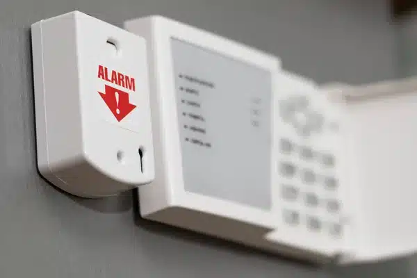 Descubre tipos y funcionalidades básicas de alarmas residenciales Descubre tipos y funcionalidades básicas de alarmas residenciales
